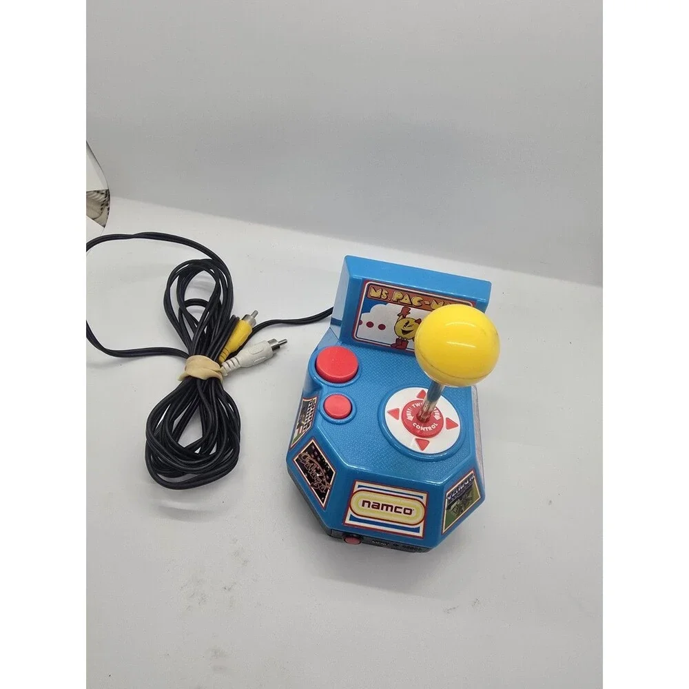 Namco Ms. Pac-Man 5 in 1 Plug N Play TV Joystick Arcade Game Tested WORKS